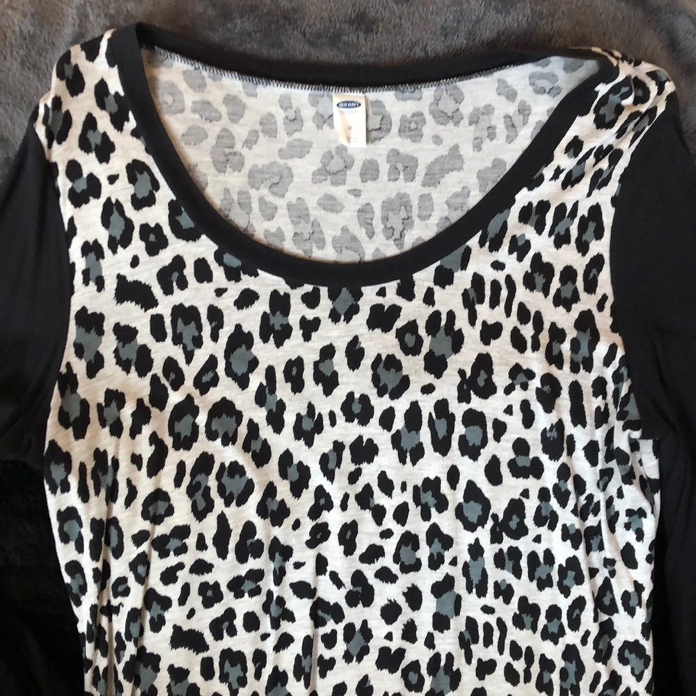 Old Navy animal 🦓 print 🤩 top